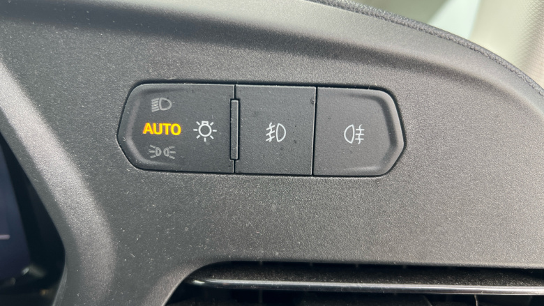 Ford Transit Connect 240 L2 Diesel 2.0 EcoBlue 122ps Trend Van Auto